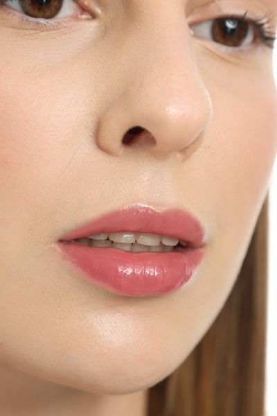 Блиск для губ з ментолом Unico Lip Gloss Flirt